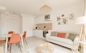 Cosy Au Centre D'Oullins Avec Garage